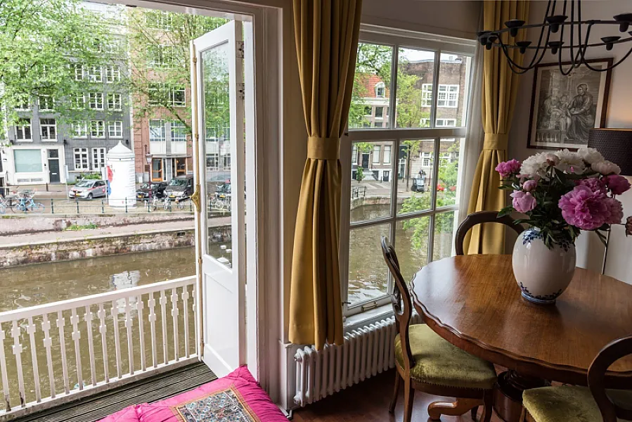 Dining Table with the of Balcony Prinsen apartment Amsterdam