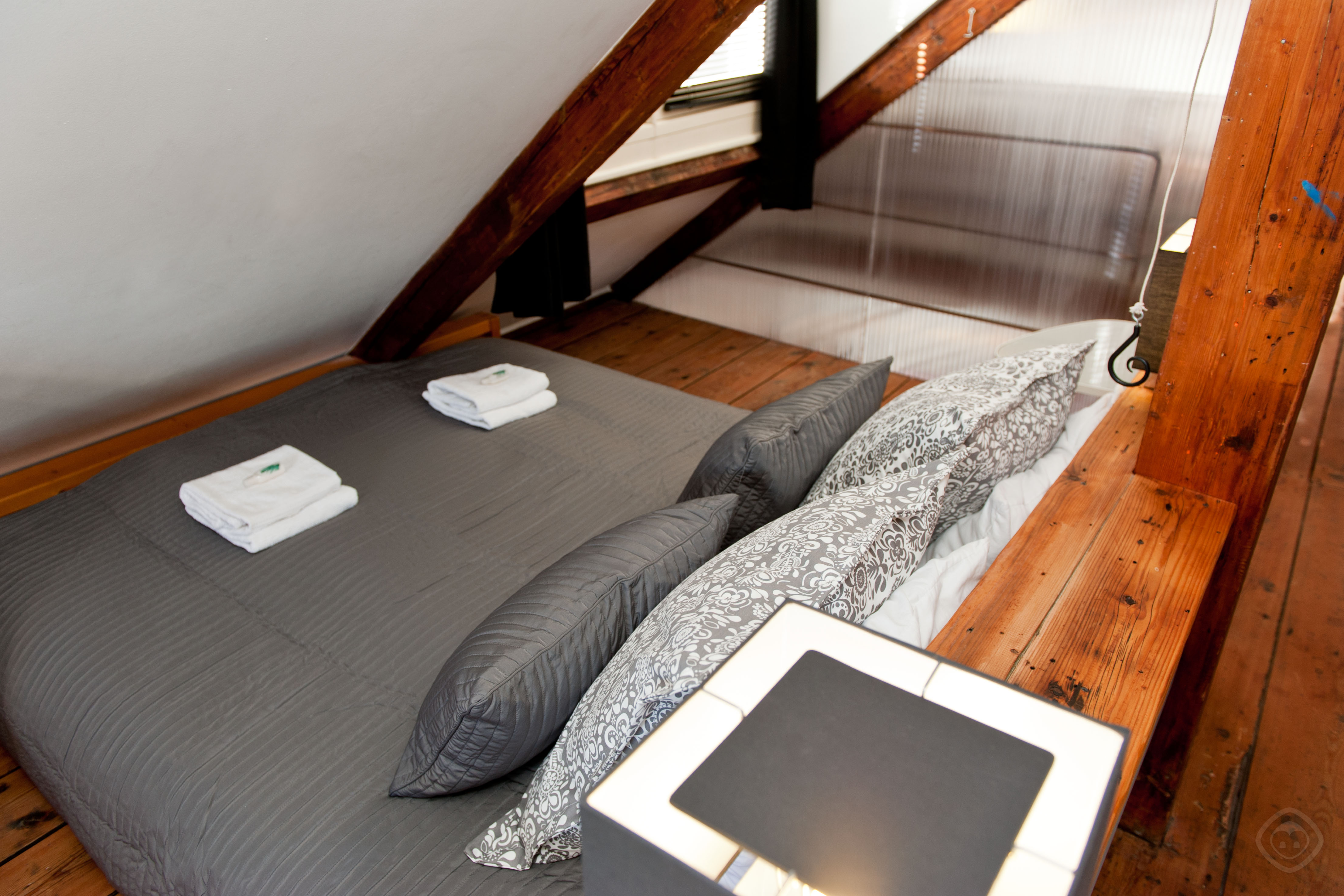 Double bed Canal Holiday apartment Amsterdam