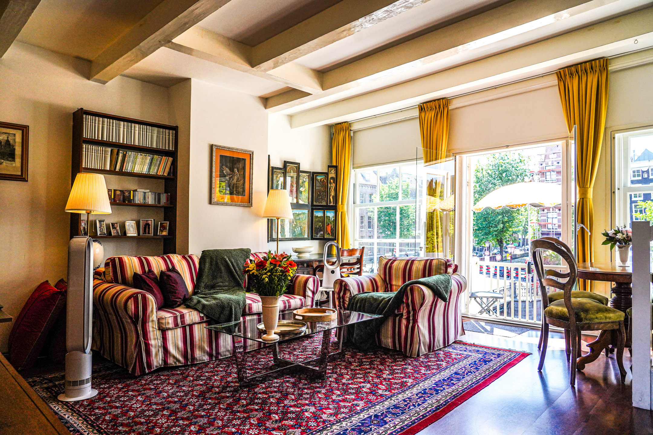 Living Area The Balcony at Prinsen Canal apartment Amsterdam