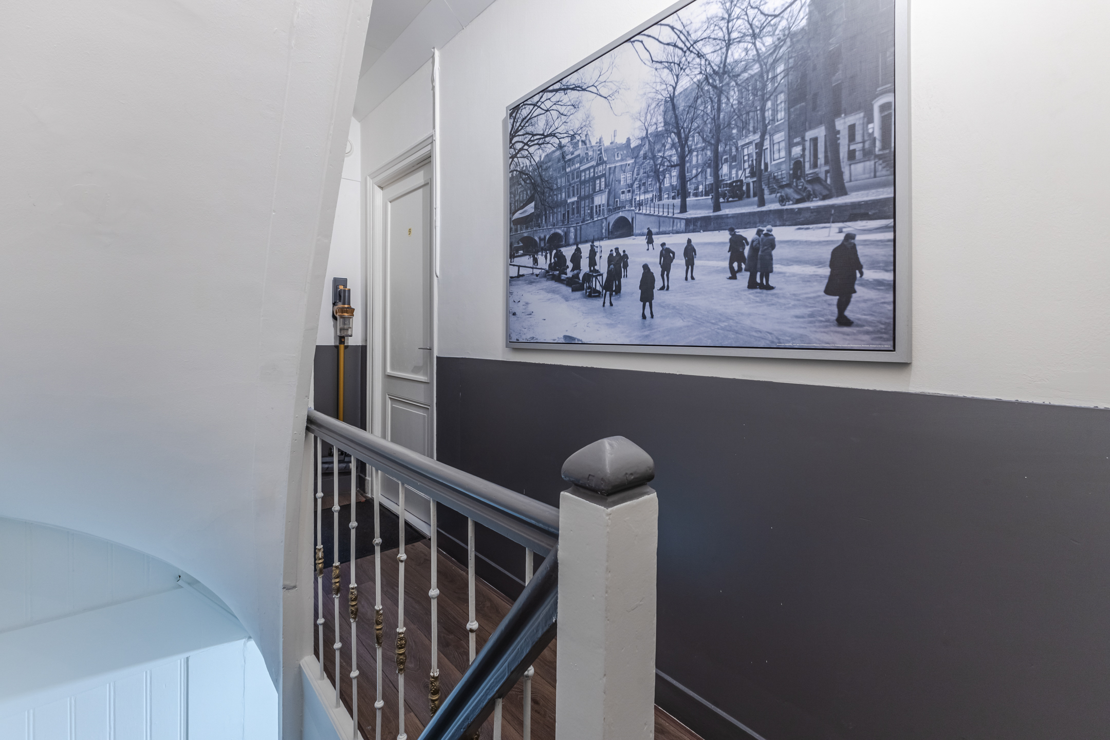 Front Door Albert Cuypstraat III B studio Amsterdam