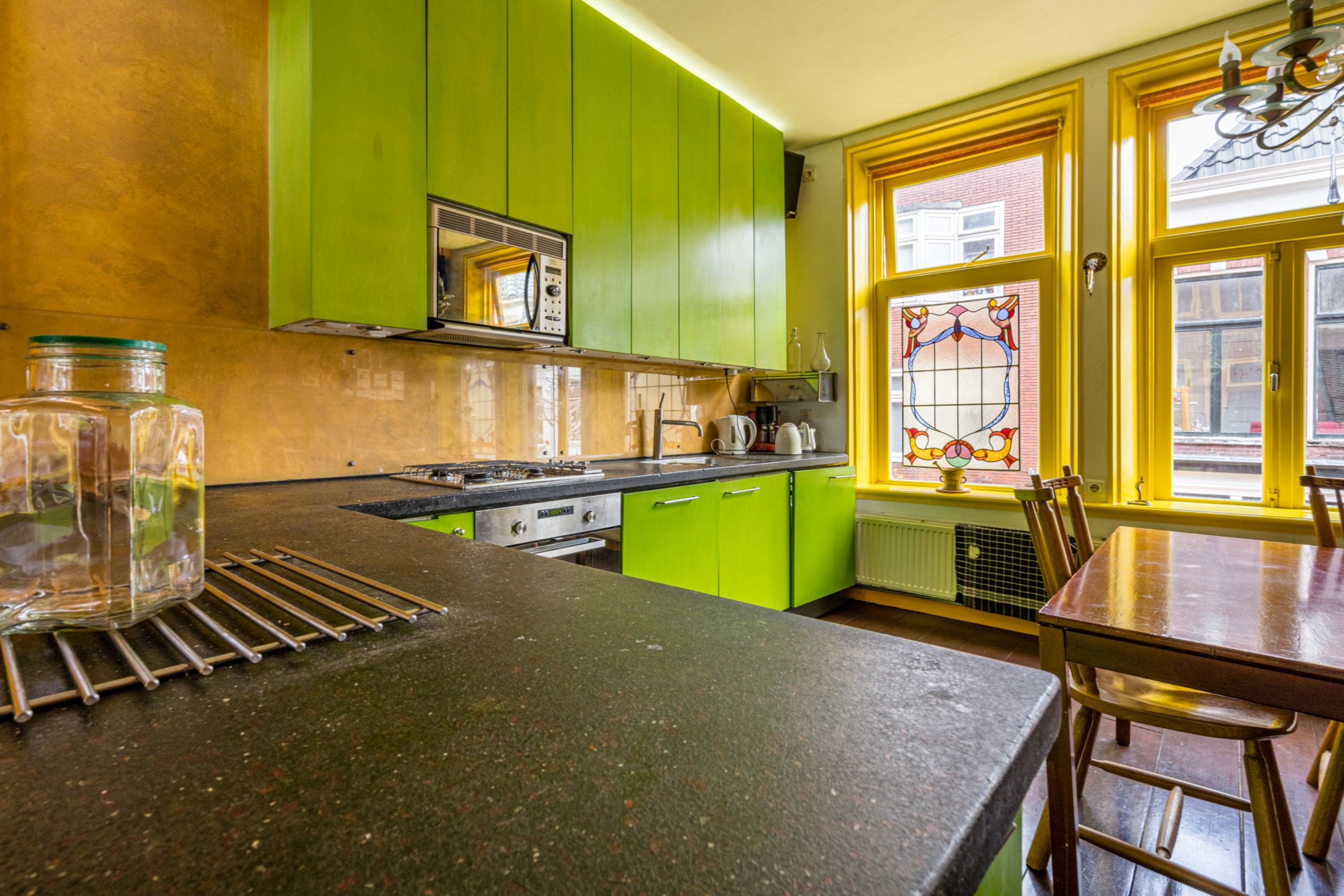 Kitchen other angle Hotspot Centrum apartment Groninge